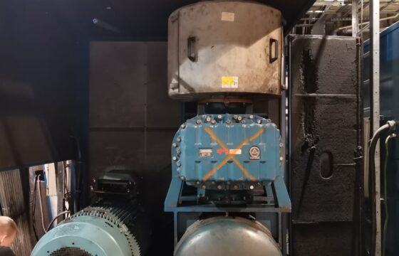 Installation of a&nbsp;new  Kubíček bare shaft blower type 3D90B into older unit (PL) | Kubíček VHS